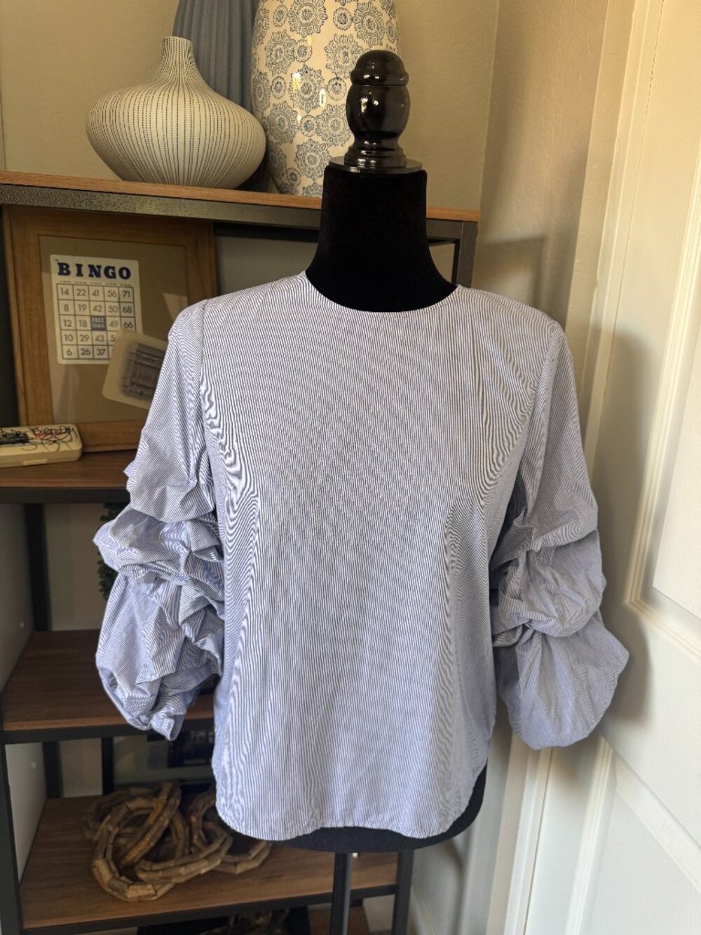 Who What Wear Blue & White Striped Cotton Top w/Gathered Sleeves - Size XS